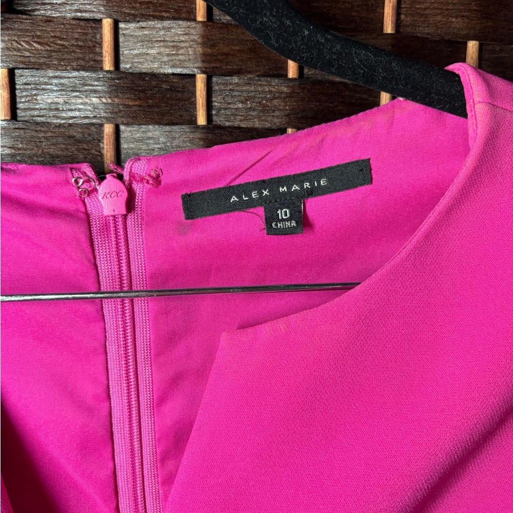 Alex Marie Hot Pink Sleeveless Tie-Waist Jumpsuit – Size 10 - Picture 2 of 5